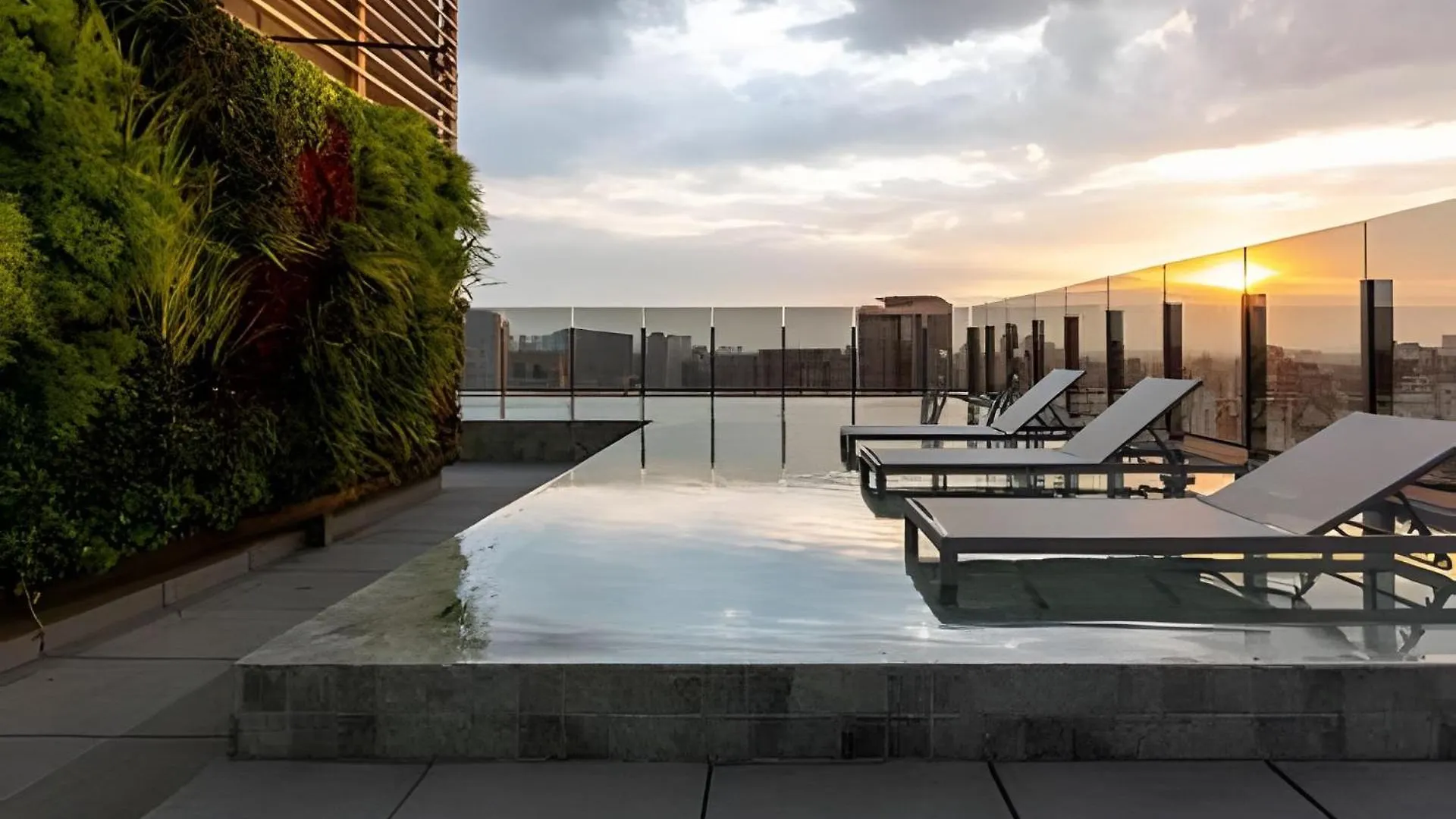 Studio 1711 Itaim Bibi - Luxuoso Completo Apartment Sao Paulo 0*,
